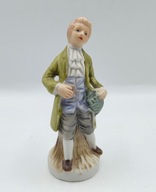 Figurka z biskwitowej porcelany, Panicz syg. LINDA