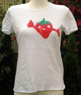 T-SHIRT Z TRUSKAWKĄ