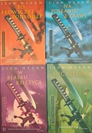 Po słowiczej podłodze Na posłaniu z trawy W blasku księżyca Sieć niebios 4t