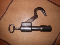 ZABYTKOWA SPRAWNA KŁÓDKA Z KLUCZEM