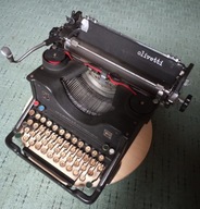 Piękna maszyna do pisania Olivetti