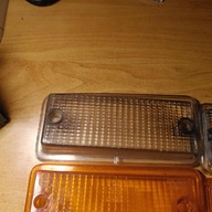 FIAT 126P EL KLOSZE KIERUNKOWSKAZY PRZEDNIE BIAŁY oryginalne