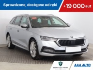 Skoda Octavia 1.5 TSI, Salon Polska