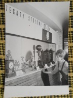 historyczne zegary stołowe wystawa Chorzów Planetarium 1963 [114a]