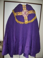 KAPA, NIESZPORNIK + DWA ORNATY. HAFTY.