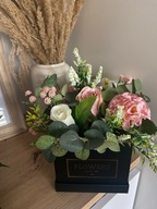 Flower box kwiaty na walentynki dzień matki dzień kobiet urodziny