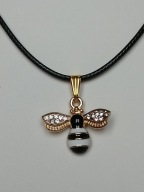 Naszyjnik rzemyk z zawieszką wisiorek pszczoła miód ul choker boho