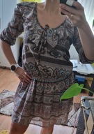 Wyszczuplająca sukienka we wzory Joy Miss 38