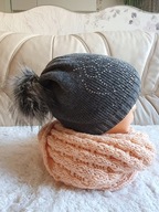 CZAPKA ZIMOWA JESIENNA Z POMPONEM SZARA CYRKONIE zdobiona wzorzysta łezki