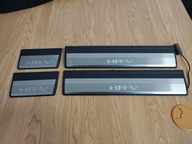 Honda HR-V Hybryda, e:HEV, nakładki progowe LED