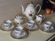 Serwis kawowo herbaciany na 6 osób.