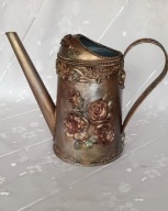 Konewka ozdobna z różami