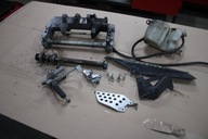 Śruby Mocowanie Wahacza Osłona Zębatki Zbiorniczek Honda CBR 929 SC44 00-01