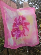 Betty Barclay apaszka chusta jedwabna szal jedwab silk seide 68x71cm