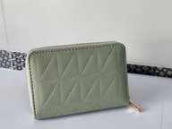 POR09 Portfel mały z przeszyciami;kolor miętowy