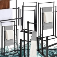 Wieszak wolnostojący Renew Force metalowy czarny 3 ramiona