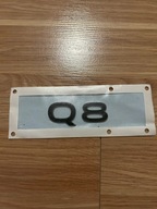 Audi Q8 emblemat znaczek napis logo czarny