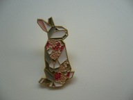 PIN PRZYPINKA BROSZKA KRÓLIK ZAJĄC