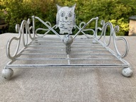 DUŻY, KUTY, METALOWY SERWETNIK W PROWANSALSKIM STYLU Z MOTYWEM SOWY