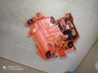 HUSQVARNA 555 560 XP PRZEGRODA GAŹNIKA OSŁONA MOCOWANIE OBUDOWY FILTRA