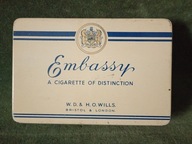 Zabytkowe blaszane pudełko po papierosach EMBASSY - piękny stan