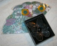 WYJĄTKOWY ZESTAW SERWETKI + SPINACZ KLIPS DO SERWETEK Z MOTYWEM MOTYLA