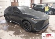 Toyota bZ4X 2024r., Xle,, od ubezpieczalni Elektryczny 217KM