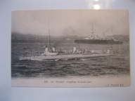 Okręt wojenny z Francja z przed 1945 r.