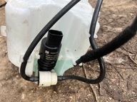 Opel Karl 16r zbiorniczek pompka spryskiwacza