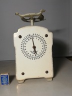 Stara waga naciskowa pionowa zegarowa