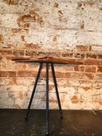 Stary stolik w kształcie trójkąta prostokątnego PRL vintage