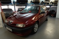 Alfa Romeo 145 3 drzwi, 1994 Charakter, historia, serce, temperament