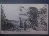 SOBIESZÓW - Ruiny wewnątrz zamku Chojnasty (657 m)