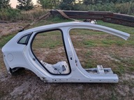 VOLVO V40 II BŁOTNIK PRAWY TYL PROG SŁUPEK SRODKOW