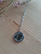 Naszyjnik z żywicy z suszonymi kwiatami Wyjątkowe prezent