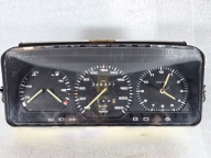 VOLKSWAGEN PASSAT B3 BENZYNA LICZNIK ZEGARY 357919033R