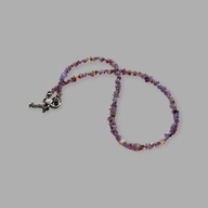 Naszyjnik z lawendowych ognistych Opali - subletna moc i blask