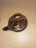 Stara sprawna kłódka w zestawie dwa klucze