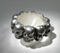 Sygnet Pierścień CZASZKI Metal wymiar 21 mm