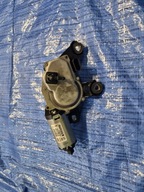 AUDI A3 8V SPORTBACK 13R SILNICZEK MECHANIZM WYCIERACZKI TYŁ 8V0955711A