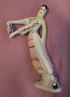 RUMUŃSKA STYLISTKA - PIĘKNA FIGURKA, WYSOKOŚĆ 20 cm, SYGNOWANA