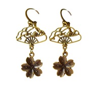 Kolczyki z japońskim wachlarzem i kwiatem wiśni