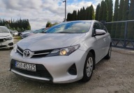Toyota Auris 2014r, 1.3 Benzyna. Uszkodzony prawy tyl. Jezdzi. 1.3 99KM