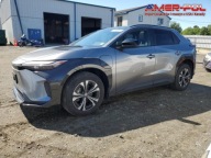 Toyota bZ4X 2024 Toyota bZ4X XLE AWD od ubezpieczalni Elektryczny 214KM