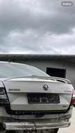 Klapa bagażnika tył tylnia Skoda Octavia III RS biała LF9E sedan igła