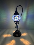 Lampa stołowa wykonana techniką mozaiki tureckiej.
