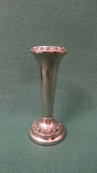 Śliczny, posrebrzany wazonik/ikebana