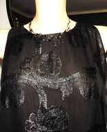 L049_CZARNA, ELEGANCKA BLUZKA 46/48