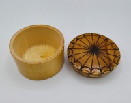 STARA drewniana szkatułka ze wschodu 7,5cm