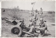 LWP ... 76 mm armata pułkowa wz. 1943